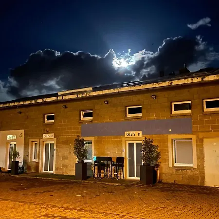 Gleis 13 - The Loft Im Ehemaligen Lokschuppen