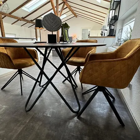 Lägenhet Gleis 13 - The Loft Im Ehemaligen Lokschuppen