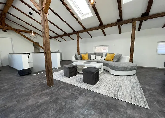 Apartman Gleis 13 - The Loft Im Ehemaligen Lokschuppen